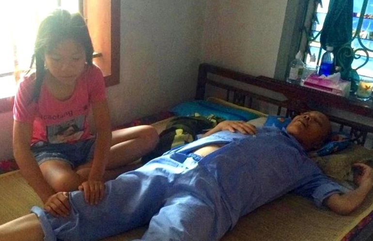 Giúp gia đình chị Long vượt qua nỗi đau bệnh tật